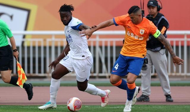 百家乐规则-泰山自救之战老少登台献礼 客战海港就想用阿卜杜