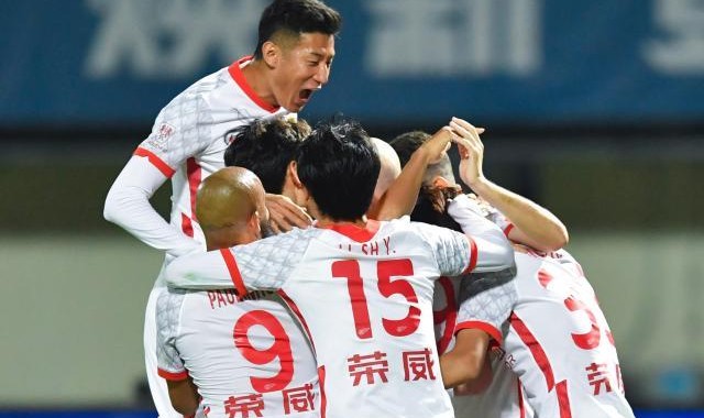 百家乐规则-是“超”人更是全能！王燊超时隔5年再踢后腰：不陌生